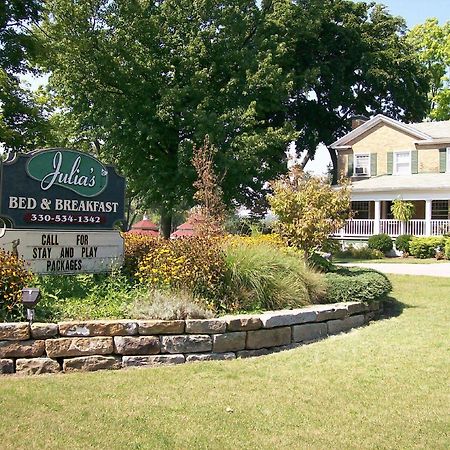 Julias Bed And Breakfast Hubbard 외부 사진
