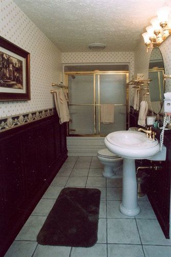 Julias Bed And Breakfast Hubbard 외부 사진