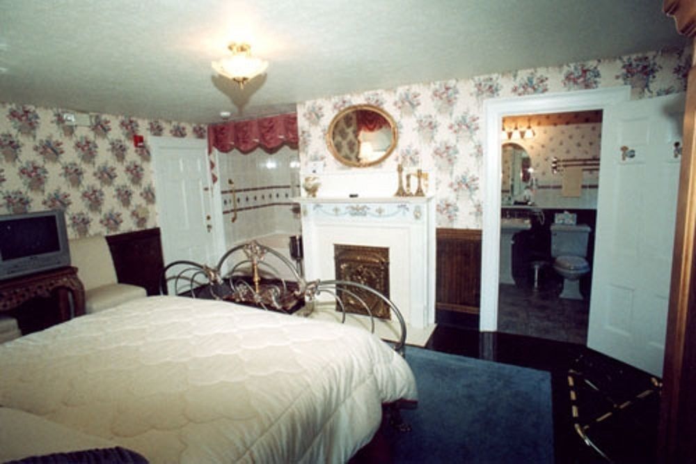 Julias Bed And Breakfast Hubbard 외부 사진
